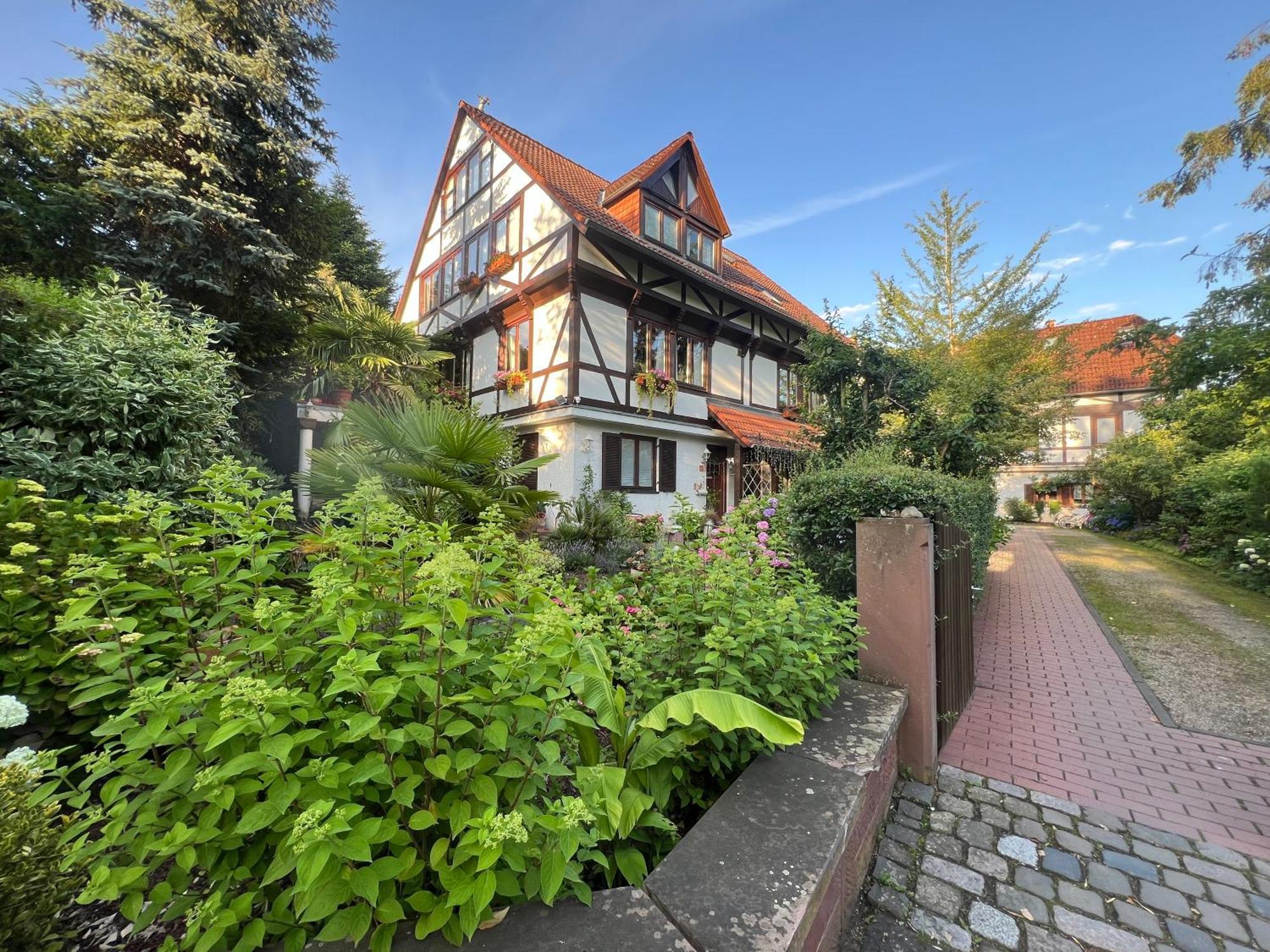 Einliegerwohnung In Einer Muehle Vor Den Toren Frankfurts, Ideal Fuer Messegaeste Oder Stop Over Dreieich Esterno foto